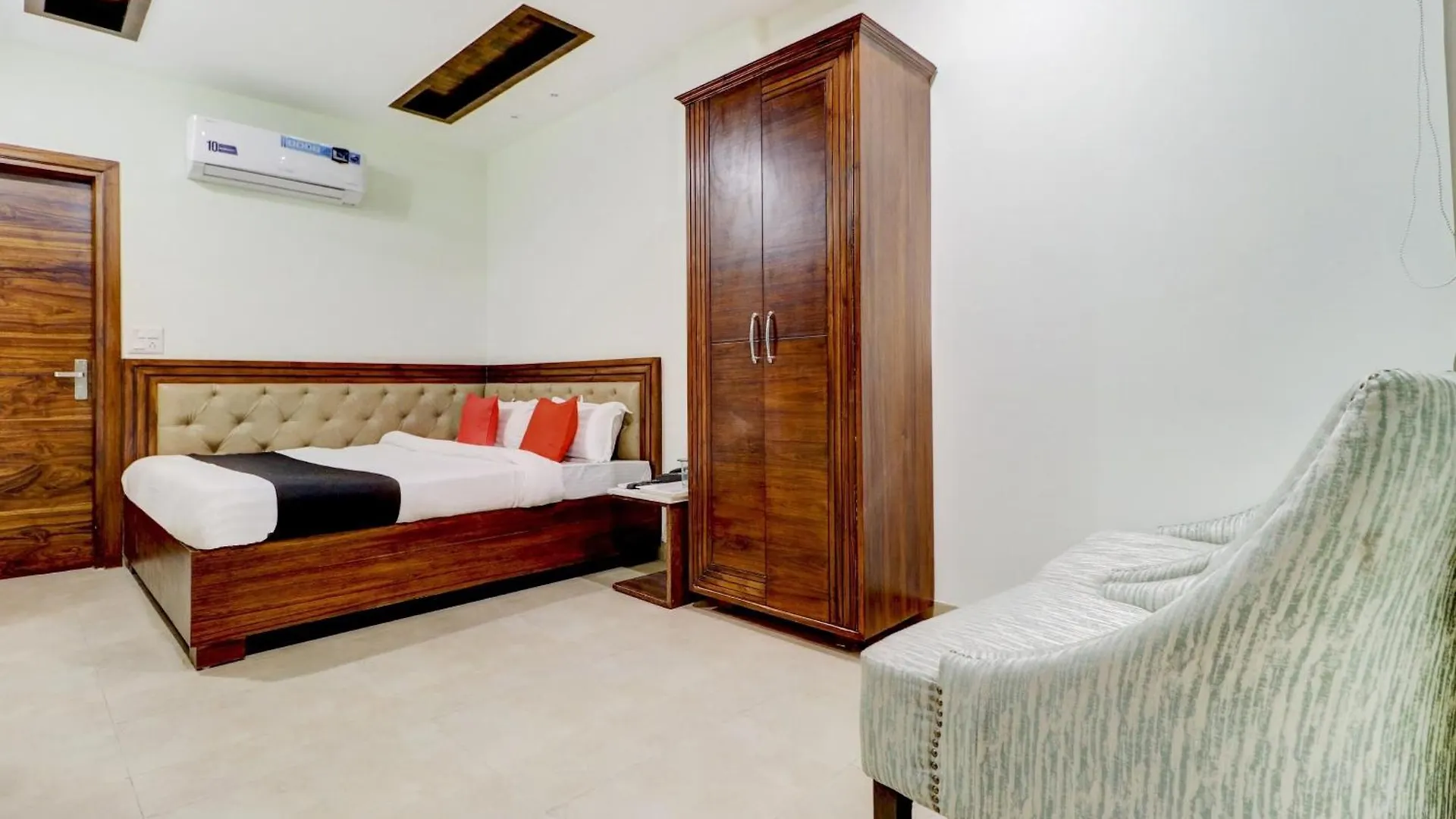 Hotel O Stevia Zirakpur 3*,  India